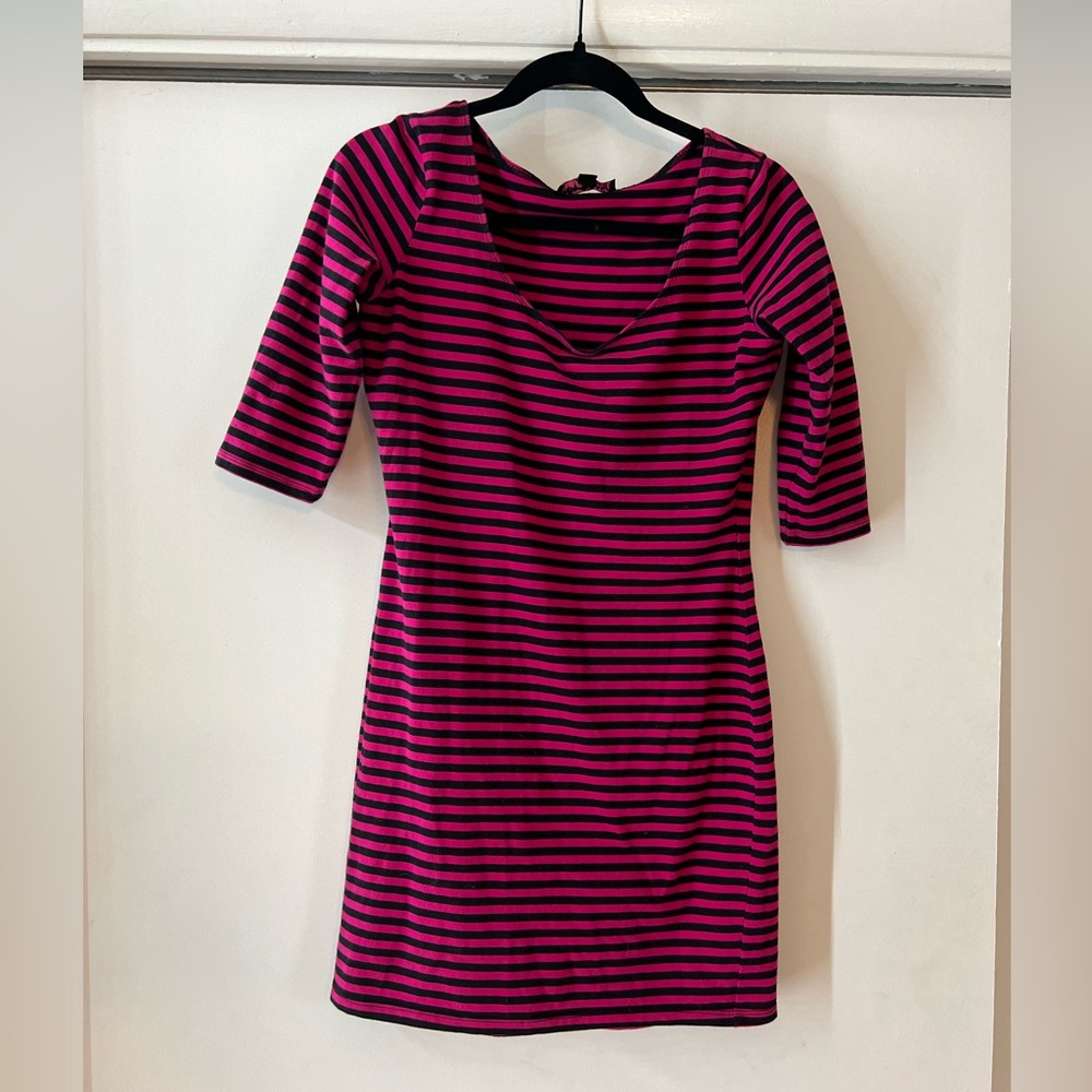 Betsey Johnson 00’s striped ruffle butt dress size medium - Picture 6 of 8